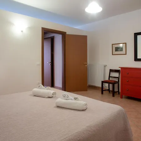 Le Debbiare-4 By Interhome Daire