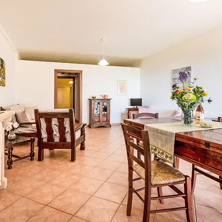 Le Debbiare-4 By Interhome Daire Riparbella