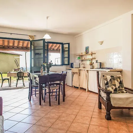 Le Debbiare-4 By Interhome