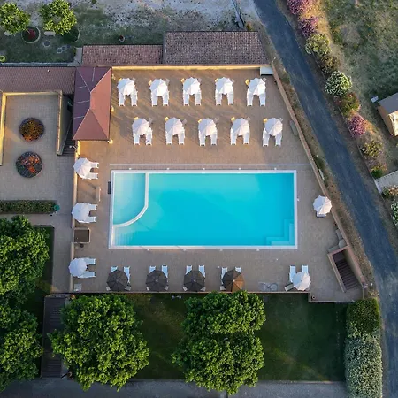 Le Debbiare-4 By Interhome